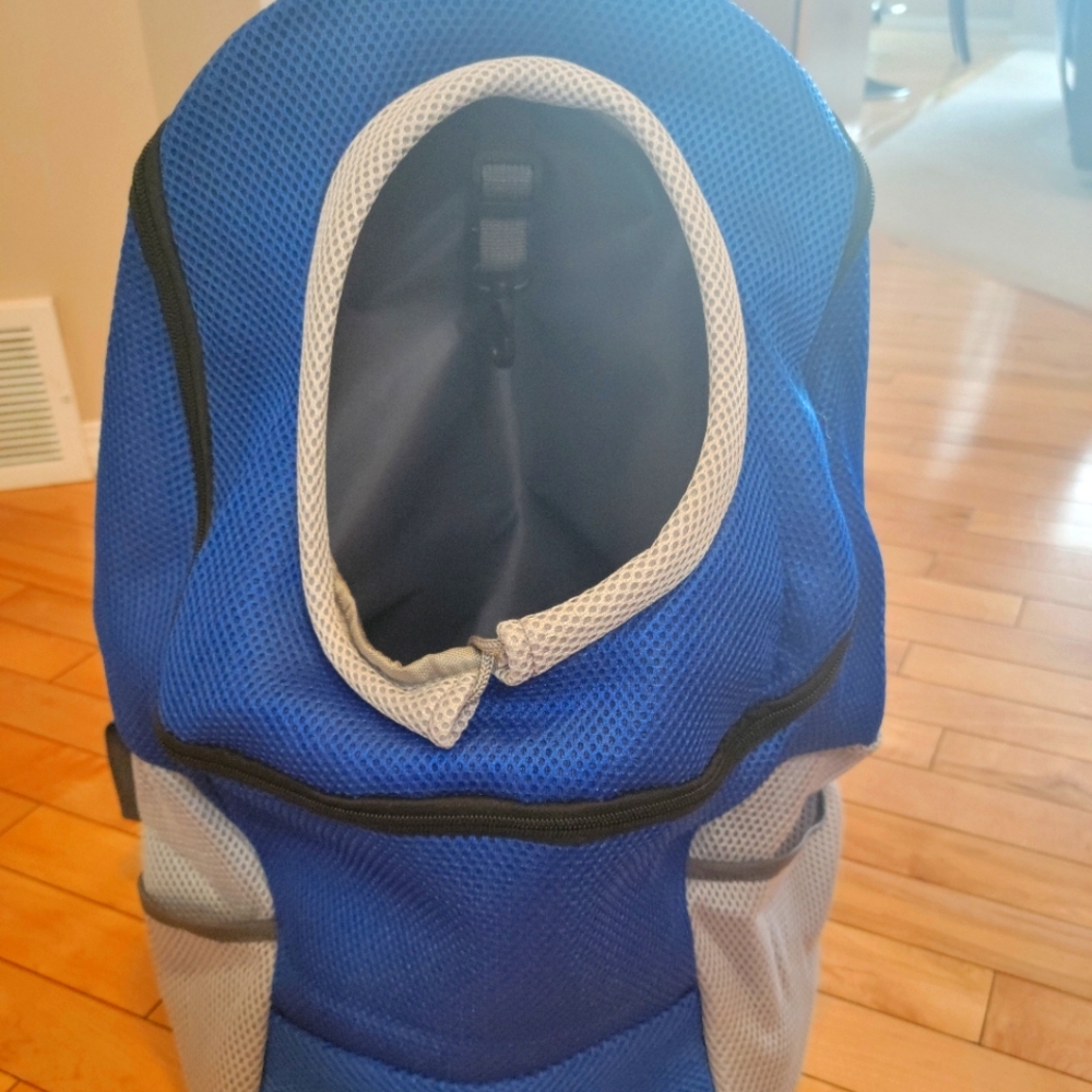 Pet carrier